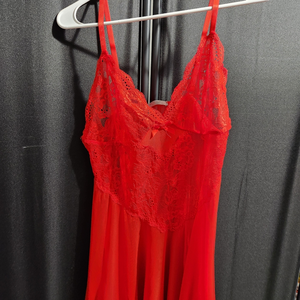 Vibrant Scarlet Lace Chemise